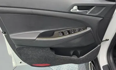 Hyundai Tucson 2019, 101576 км, за 9302.64 USD - фото 24