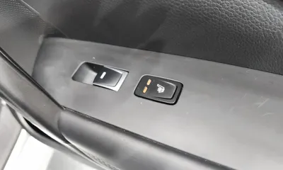 Hyundai Grandeur 2015, 186194 км, за 3761.24 USD - фото 17