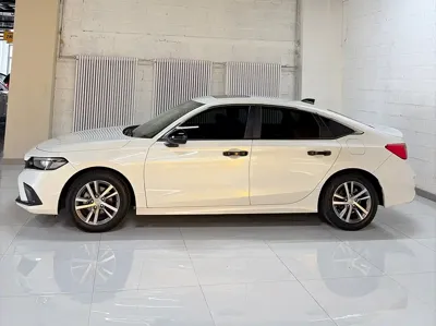 Honda Civic 2022, 72400 км, за 10498.67 USD