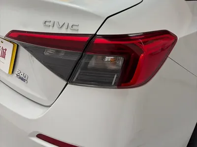 Honda Civic 2022, 72400 км, за 10498.67 USD