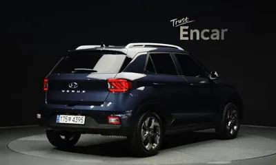 Hyundai Venue 2025, 13266 км, за 13781.44 USD