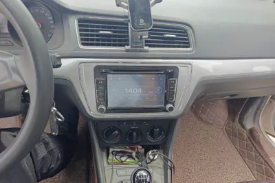 Volkswagen Lavida 2015, 108000 км, за 5803 USD - фото 12