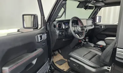 Jeep Wrangler 2024, 19082 км, за 39910.73 USD - фото 10