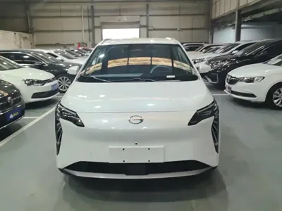 AION AION Y 2025, 13600 км, за 12633.15 USD