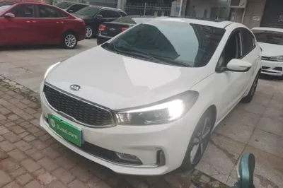 Kia K3 · 2017 год