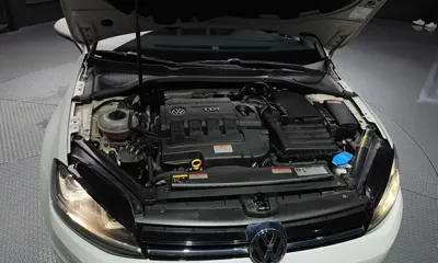 Volkswagen Golf 2016, 83413 км, за 7940.39 USD - фото 6