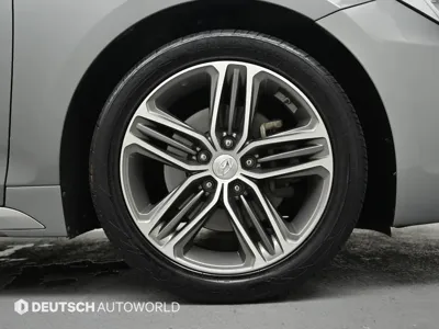 Hyundai Grandeur 2019, 189513 км, за 7345.77 USD