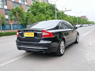 Volvo S80L 2015, 120000 км, за 5607.25 USD