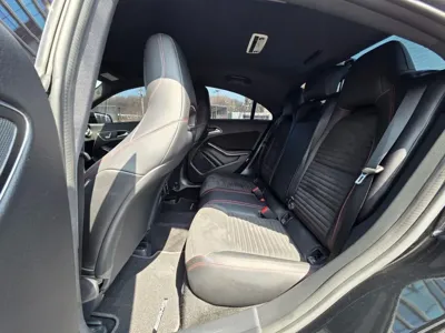 Mercedes-Benz CLA-Class 2018, 60983 км, за 12286.29 USD - фото 17