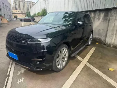 Land Rover Sport · 2024 год