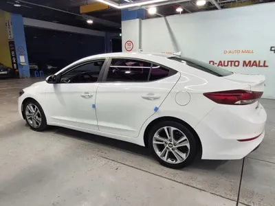 Hyundai Avante 2018, 146000 км, за 5074.17 USD