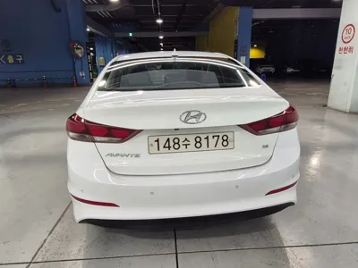 Hyundai Avante 2018, 146000 км, за 5074.17 USD