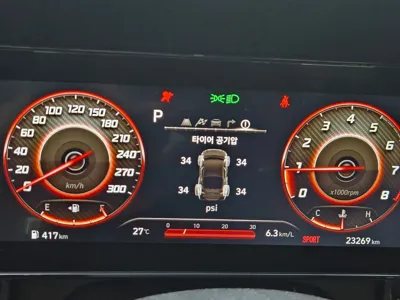 Hyundai Avante 2022, 23000 км, за 15374.6 USD - фото 8