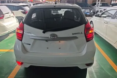 Toyota YARiS L Zhi Xuan 2016, 88100 км, за 7385 USD