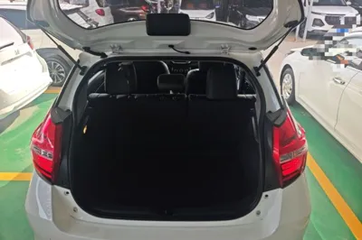 Toyota YARiS L Zhi Xuan 2016, 88100 км, за 7385 USD - фото 22