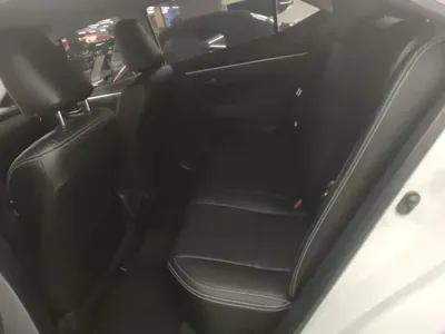 Toyota Corolla 2018, 140800 км, за 5753.27 USD - фото 17