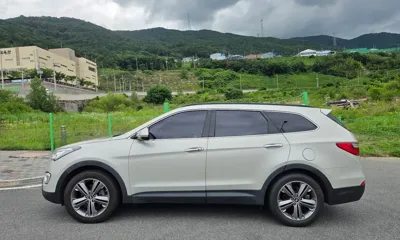 Hyundai Maxcruz 2016, 129207 км, за 7614.55 USD
