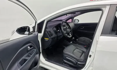 Kia Pride 2016, 97008 км, за 3895.77 USD - фото 10