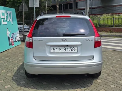Hyundai i30 2009, 99827 км, за 2379.69 USD