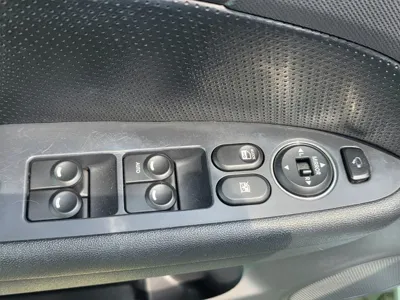 Hyundai i30 2009, 99827 км, за 2379.69 USD - фото 10