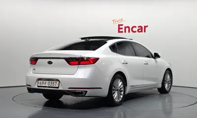 Kia K7 2016, 188499 км, за 5244.85 USD