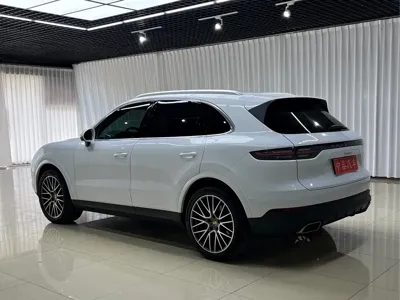 Porsche Cayenne 2021, 21000 км, за 73276.98 USD