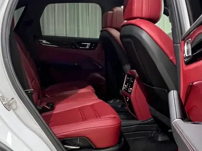 Porsche Cayenne 2021, 21000 км, за 73276.98 USD - фото 19