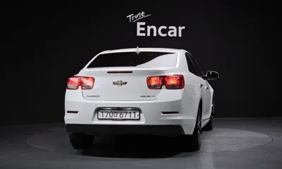 ChevroletGMDaewoo Malibu 2015, 116985 км, за 2620.86 USD