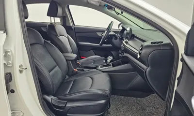 Kia K3 2020, 53596 км, за 7811.47 USD - фото 11