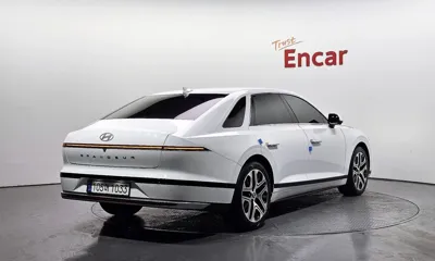 Hyundai Grandeur 2024, 24823 км, за 24182.36 USD