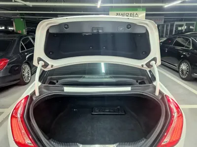 Jaguar XJ 2014, 120311 км, за 7877.12 USD