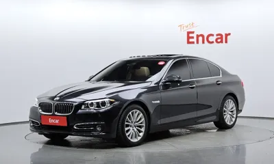 BMW 5-Series · 2015 год