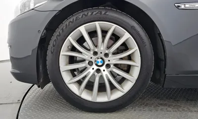 BMW 5-Series 2015, 78637 км, за 11842.37 USD