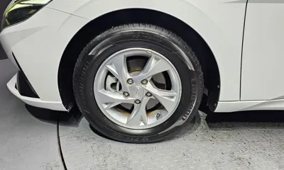 Hyundai Avante 2021, 19414 км, за 10962.32 USD