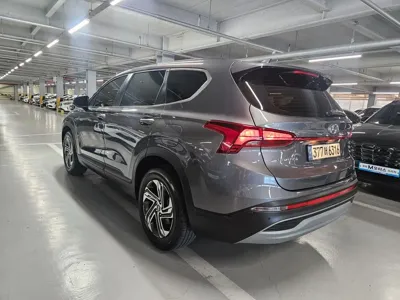 Hyundai Santafe 2022, 33656 км, за 15951.16 USD