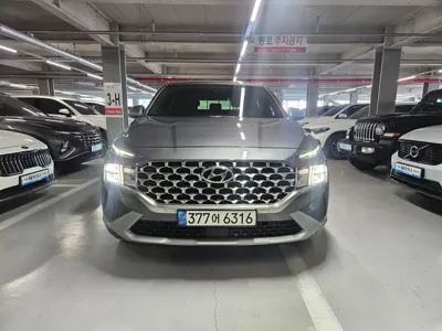 Hyundai Santafe 2022, 33656 км, за 15951.16 USD