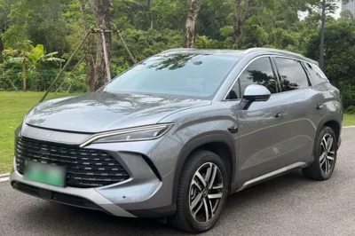 BYD Song L DM-i · 2025 год