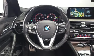 BMW 5-Series 2018, 101939 км, за 16738.87 USD - фото 13