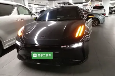 Zeekr 001 2024, 52100 км, за 29927 USD