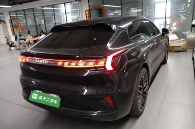 Zeekr 001 2024, 52100 км, за 29927 USD