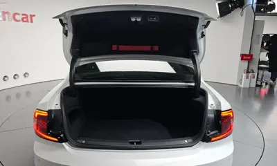 Volvo S90 2023, 52283 км, за 26243.1 USD - фото 20