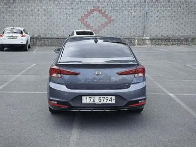 Hyundai Avante 2019, 51062 км, за 7811.47 USD