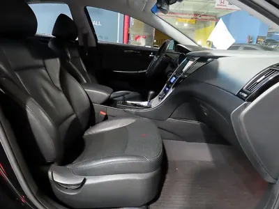 Hyundai Sonata 2011, 47868 км, за 3907.28 USD - фото 8