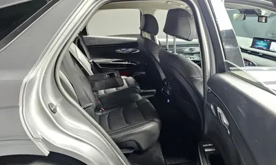 Genesis GV70 2021, 112523 км, за 17876.87 USD - фото 12