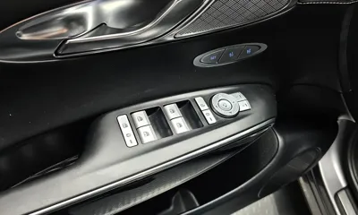 Genesis GV70 2021, 112523 км, за 17876.87 USD - фото 28