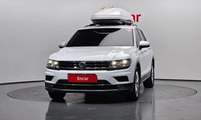 Volkswagen Tiguan 2020, 63745 км, за 15137.5 USD