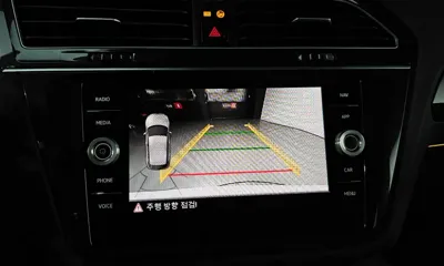 Volkswagen Tiguan 2020, 63745 км, за 15032.17 USD - фото 14
