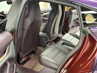 Porsche Taycan 2021, 126000 км, за 52537 USD - фото 7