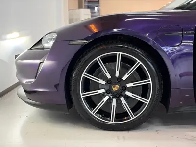 Porsche Taycan 2021, 126000 км, за 52537 USD - фото 17