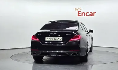 Genesis G70 2019, 182540 км, за 12275.17 USD